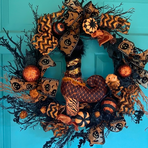 Halloween Wreath Custom made - Picture 1 of 4